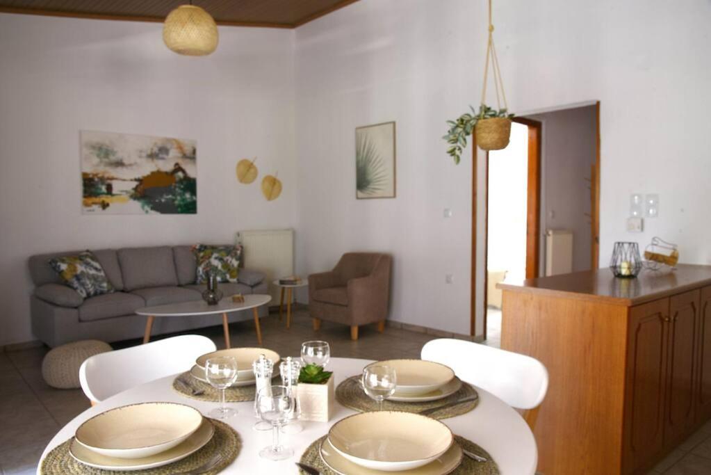 η μονοκατοικία της χαράς. * Kalamaki (Corinthia)
